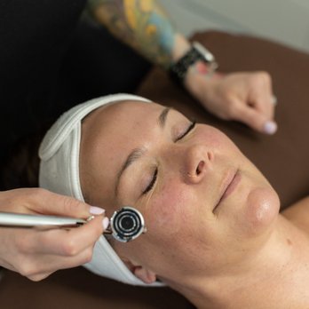 San Mateo Sugaring Specialist